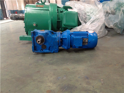 冷卻塔專用減速機的日常維護和保養如何進行?